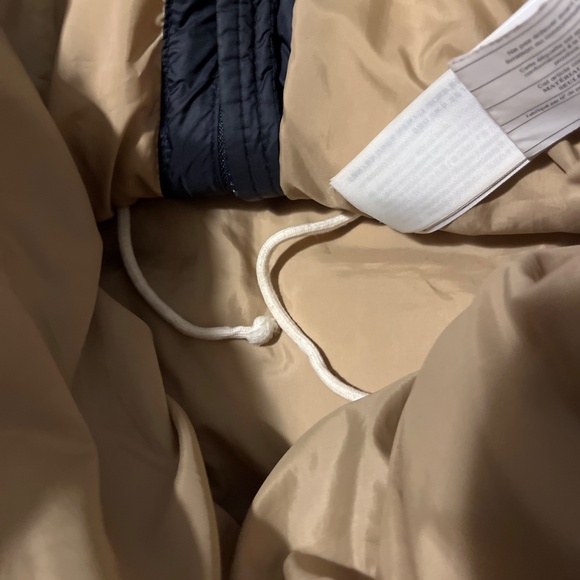 Abercrombie & Fitch Puffer Jacket Navy - Picture 6 of 6